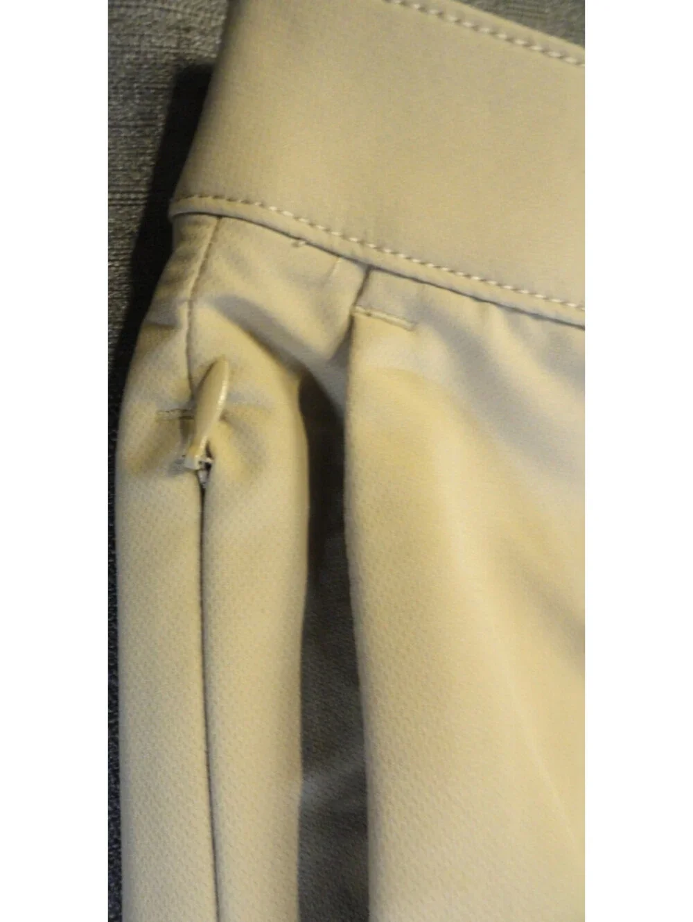 DESIGNER BANANA REPUBLIC KHAKI TAN 100% POLYESTER PANTS MENS 37x28